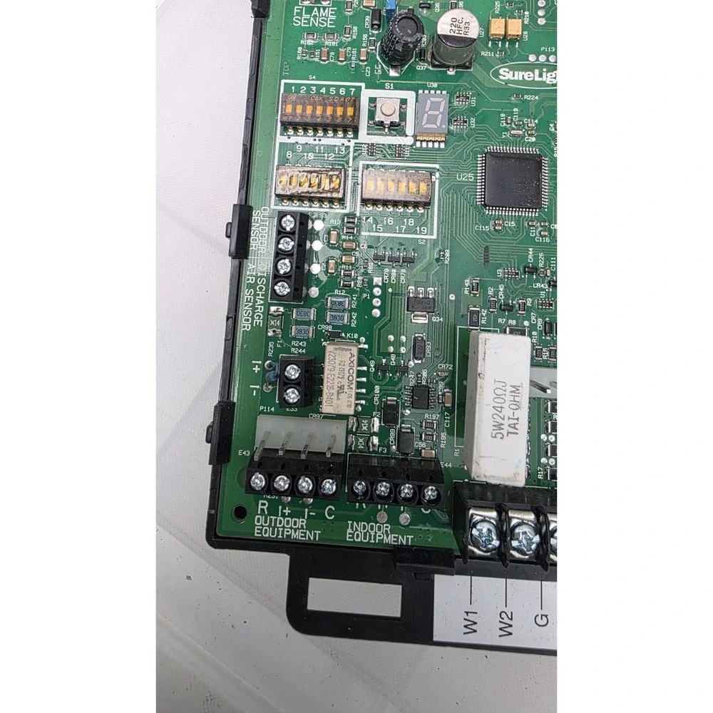 Lennox SureLight 102813-02 Control Circuit Board